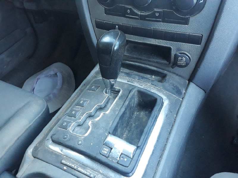 Recambio de palanca cambio para jeep gr. cherokee (wh) 3.0 crd laredo referencia OEM IAM P52124292AB  