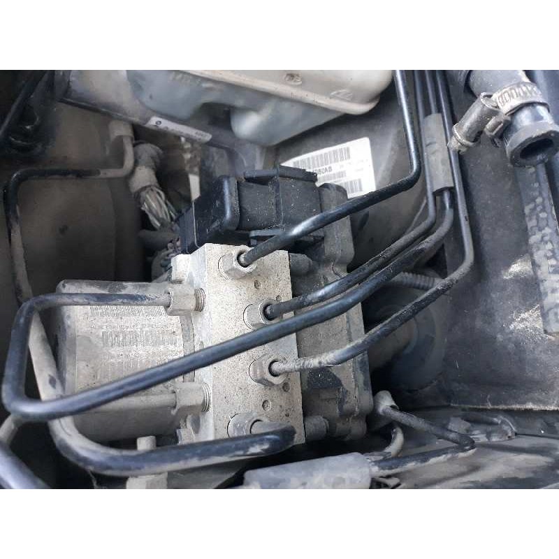 Recambio de abs para jeep gr. cherokee (wh) 3.0 crd laredo referencia OEM IAM 68037914AB P52124493AB 