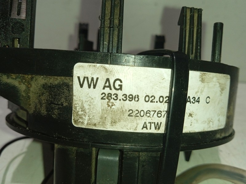 Recambio de anillo airbag para seat ibiza iii (6l1) 1.4 16v referencia OEM IAM 22067671  