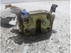 Recambio de cerradura puerta trasera izquierda para nissan terrano/terrano.ii (r20) 2.7 turbodiesel referencia OEM IAM 825037F60 2