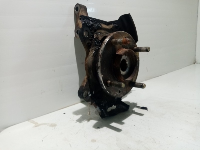 Recambio de mangueta delantera izquierda para kia cerato 1.6 cat referencia OEM IAM 5171525000  