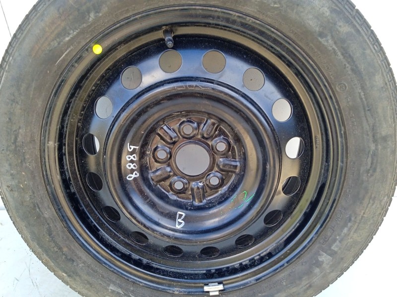 Recambio de llanta para toyota avensis (_t25_) 1.8 (zzt251_) referencia OEM IAM 4261105270  