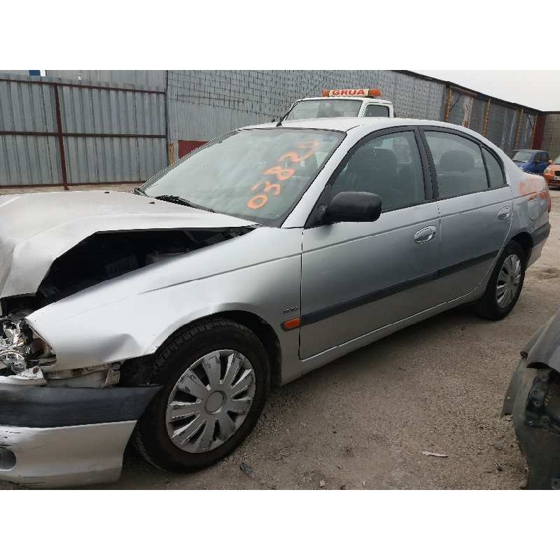 toyota avensis berlina (t 22) 1.6 16v   |   0.97 - ... | 1997 | 110 cv / 81 kw del año 1997