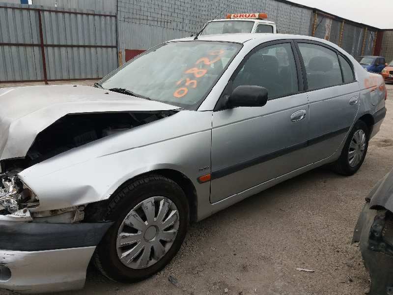 toyota avensis berlina (t 22) 1.6 16v   |   0.97 - ... | 1997 | 110 cv / 81 kw del año 1997