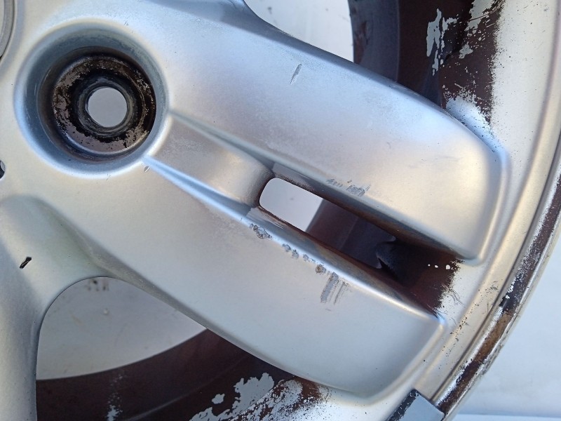 Recambio de llanta para hyundai tucson (jm) 2.0 referencia OEM IAM 529102E220 529102E600 