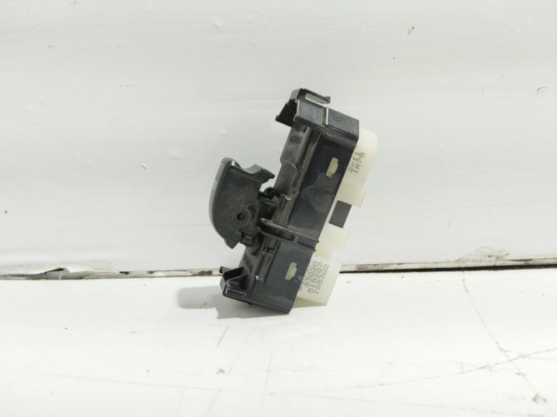 Recambio de mando elevalunas trasero izquierdo para lexus is ii (_e2_) 250 (gse20) referencia OEM IAM 8403053020 TS5302 515287