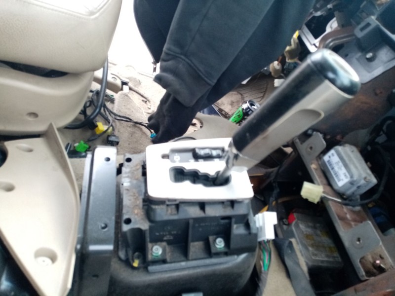 Recambio de palanca cambio para ssangyong rodius i 2.7 xdi referencia OEM IAM 3672121C01  