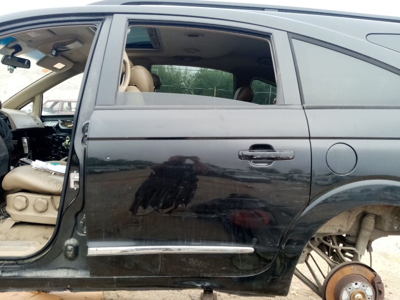 Recambio de puerta trasera izquierda para ssangyong rodius i 2.7 xdi referencia OEM IAM   