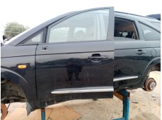 Recambio de puerta delantera izquierda para ssangyong rodius i 2.7 xdi referencia OEM IAM    2