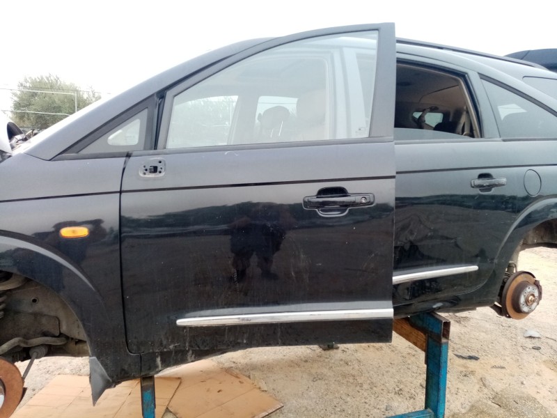 Recambio de puerta delantera izquierda para ssangyong rodius i 2.7 xdi referencia OEM IAM   