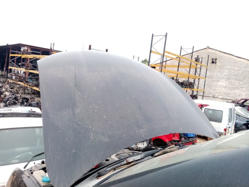 Recambio de capot para ssangyong rodius i 2.7 xdi referencia OEM IAM 751600  