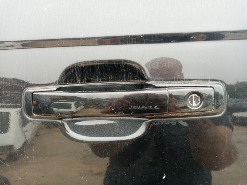 Recambio de maneta exterior delantera izquierda para ssangyong rodius i 2.7 xdi referencia OEM IAM 7245021003WAA  