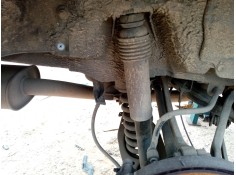 Recambio de amortiguador trasero derecho para ssangyong rodius i 2.7 xdi referencia OEM IAM 4530121300 4531021000 