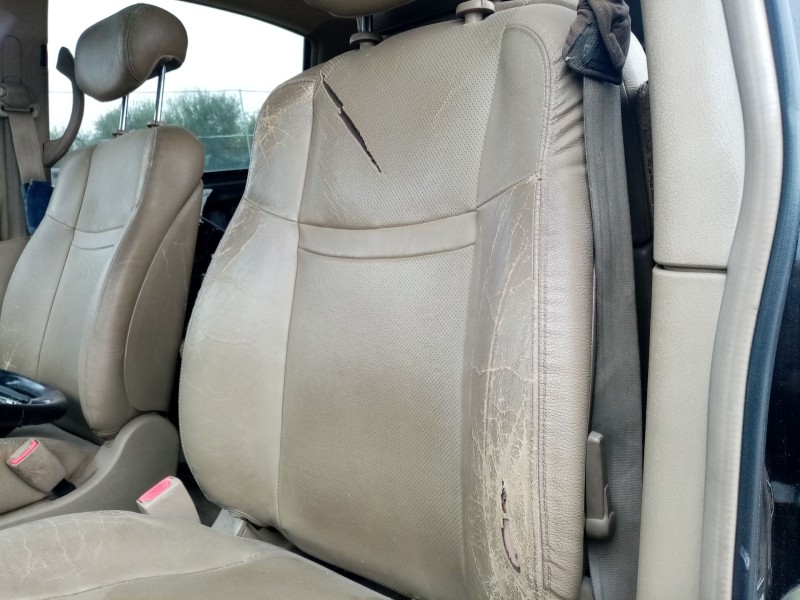 Recambio de asiento delantero izquierdo para ssangyong rodius i 2.7 xdi referencia OEM IAM 654814254  