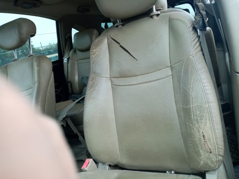 Recambio de asiento delantero izquierdo para ssangyong rodius i 2.7 xdi referencia OEM IAM 654814254  