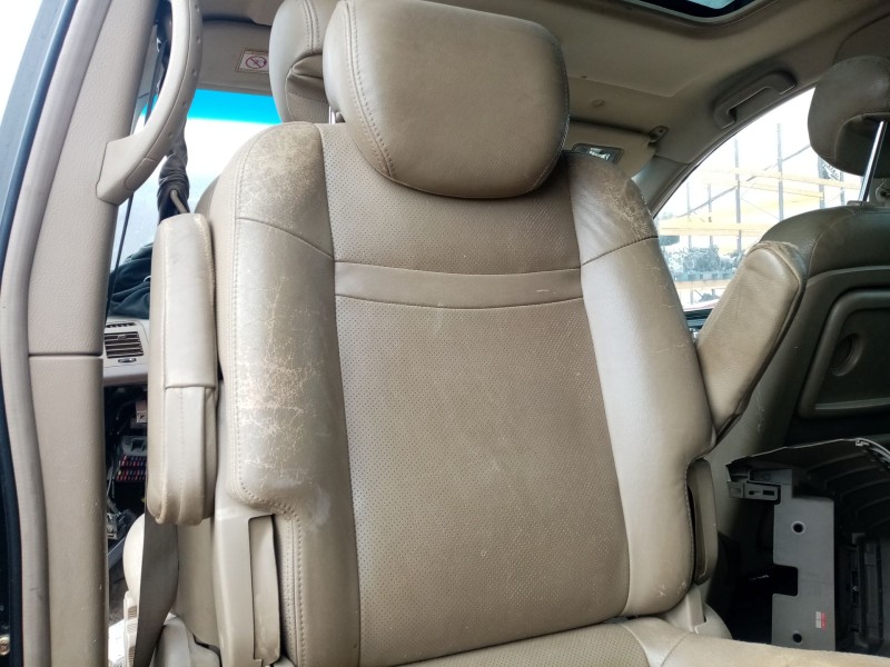 Recambio de asientos trasero izquierdo para ssangyong rodius i 2.7 xdi referencia OEM IAM   