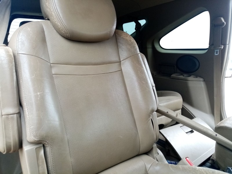 Recambio de asientos trasero derecho para ssangyong rodius i 2.7 xdi referencia OEM IAM   