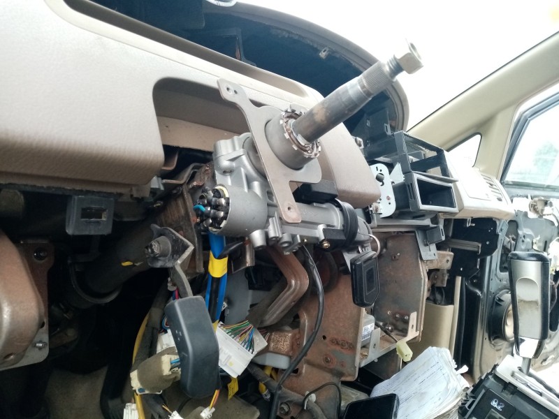 Recambio de columna direccion para ssangyong rodius i 2.7 xdi referencia OEM IAM 4621021001  