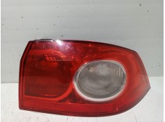 Recambio de piloto trasero derecho para renault laguna ii (bg0/1_) 1.9 dci (bg1a, bg1v) referencia OEM IAM 8200262668  