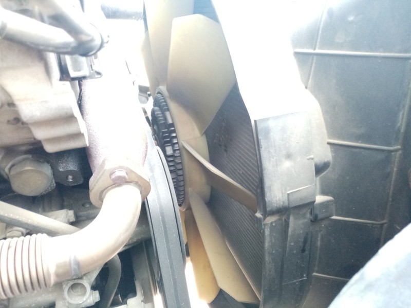 Recambio de ventilador viscoso motor para ssangyong rodius i 2.7 xdi referencia OEM IAM   