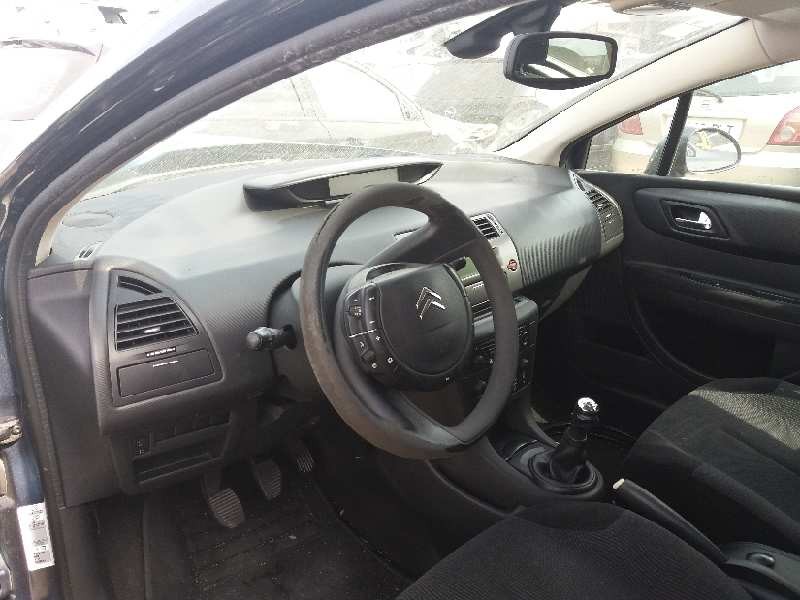 citroen c4 berlina 1.6 16v hdi   |   0.04 - ... | 2004 | 90 cv / 66 kw del año 2004