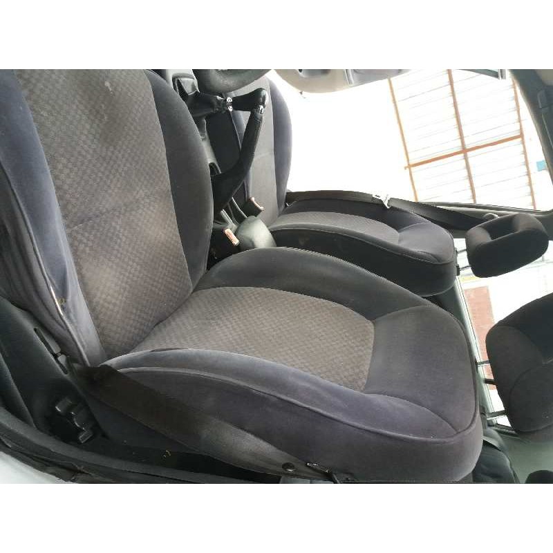 toyota avensis berlina (t 22) 1.6 16v   |   0.97 - ... | 1997 | 110 cv / 81 kw del año 1997