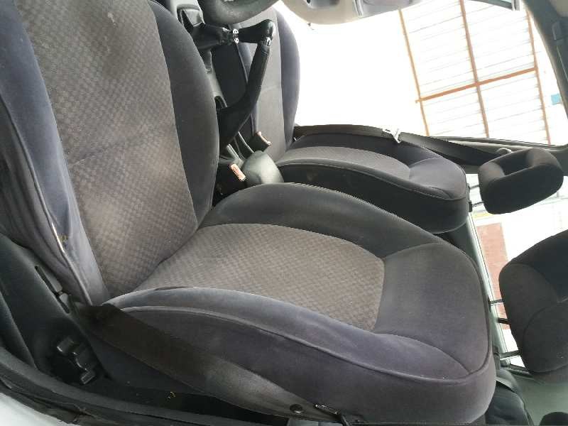 toyota avensis berlina (t 22) 1.6 16v   |   0.97 - ... | 1997 | 110 cv / 81 kw del año 1997