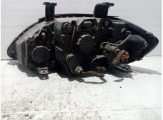 Recambio de faro derecho para ssangyong rodius i 2.7 xdi referencia OEM IAM    2