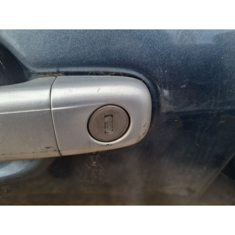 Recambio de bombin puerta delantera izquierda para peugeot 307 sw (3h) 1.6 hdi 110 referencia OEM IAM 9170R4  