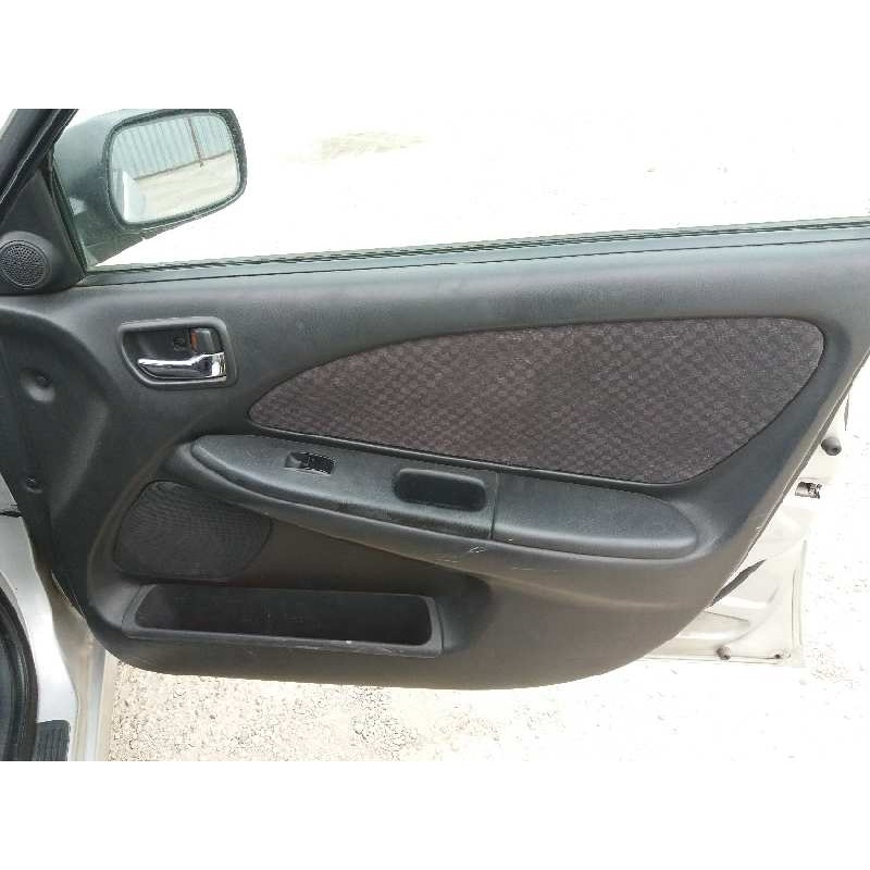 toyota avensis berlina (t 22) 1.6 16v   |   0.97 - ... | 1997 | 110 cv / 81 kw del año 1997