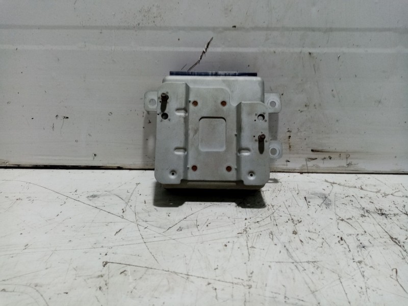 Recambio de centralita airbag para ssangyong rodius i 2.7 xdi referencia OEM IAM 8625021030  