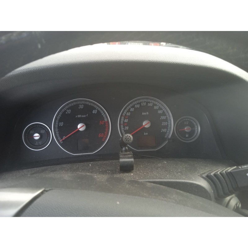 opel vectra c (z02) del año 2004