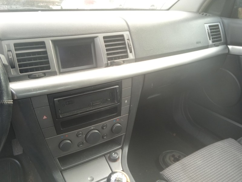 opel vectra c (z02) del año 2004