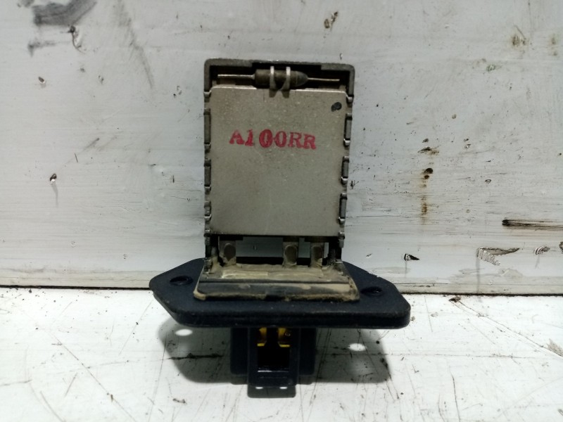 Recambio de resistencia calefaccion para ssangyong rodius i 2.7 xdi referencia OEM IAM A100RR  