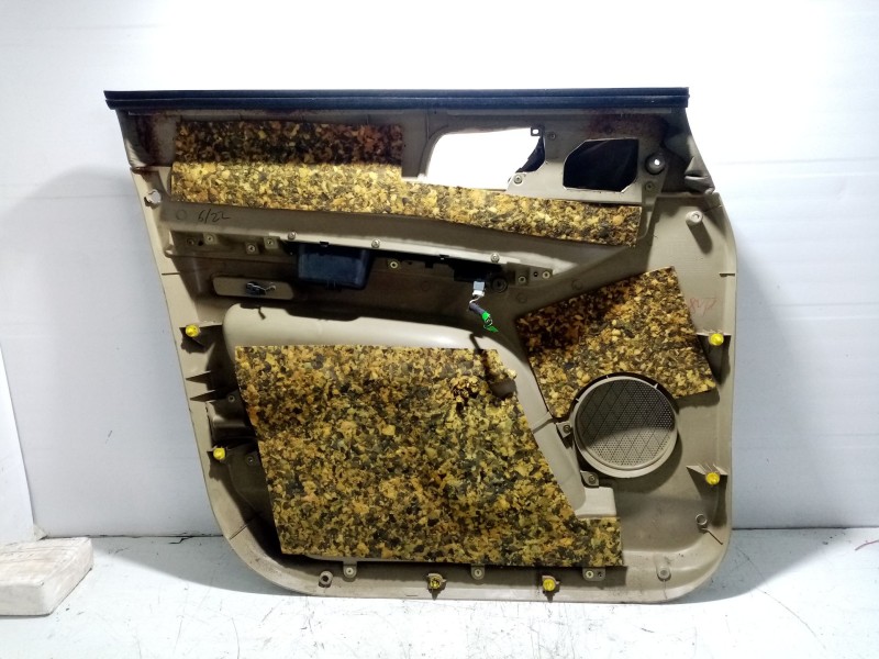 Recambio de guarnecido puerta delantera derecha para ssangyong rodius i 2.7 xdi referencia OEM IAM K7220121000  