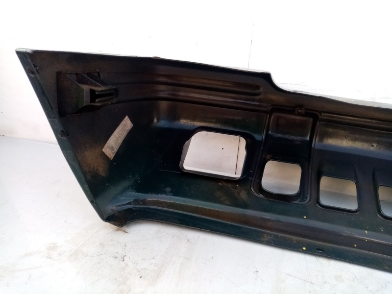Recambio de paragolpes delantero para jeep cherokee (j) referencia OEM IAM 5DN63SS5  