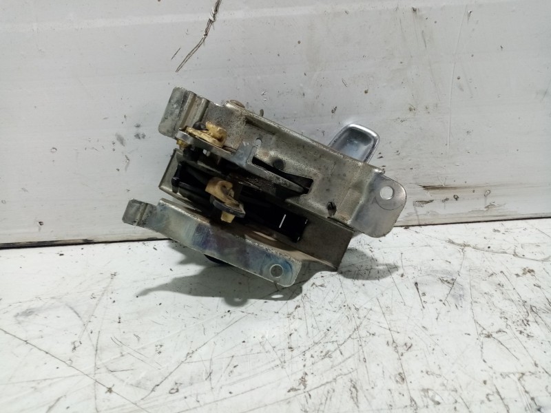 Recambio de maneta interior delantera derecha para jeep cherokee (j) referencia OEM IAM 55215885  