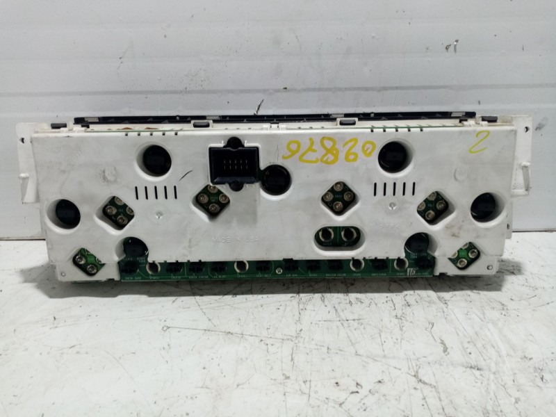 Recambio de cuadro instrumentos para jeep cherokee (j) referencia OEM IAM 56005955  