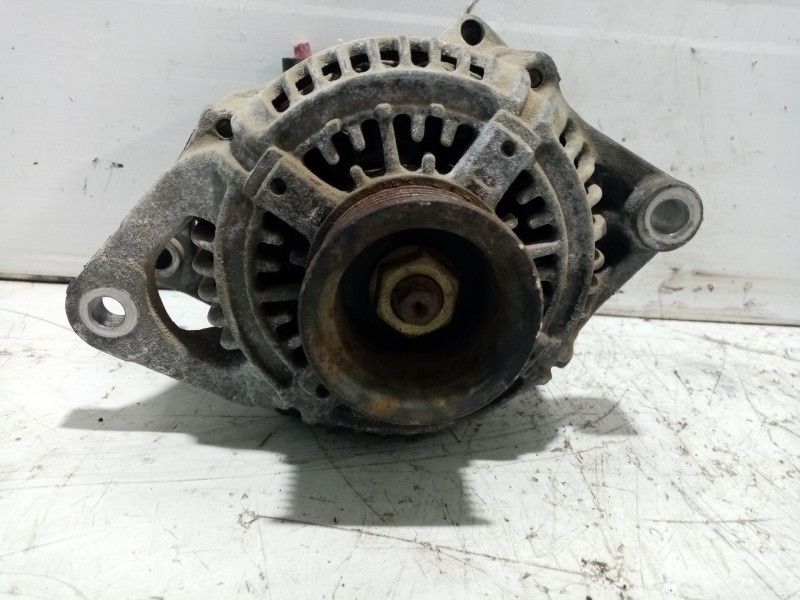 Recambio de alternador para jeep cherokee (j) referencia OEM IAM 53008647 0986080630 CAL40272AS