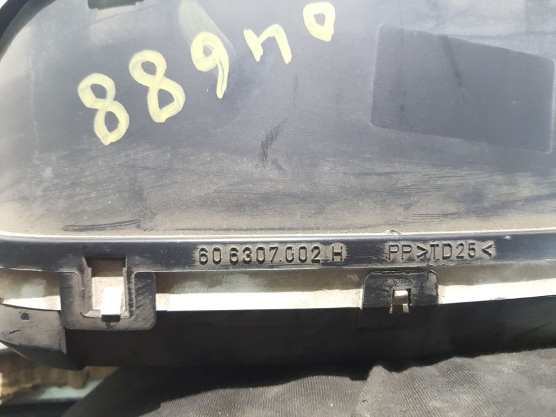 Recambio de cuadro instrumentos para fiat punto berlina referencia OEM IAM 606307002  