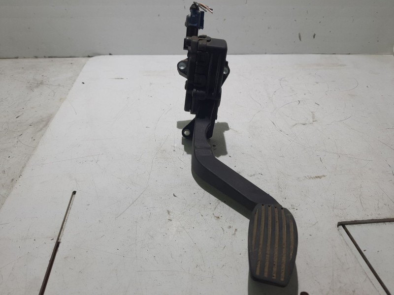 Recambio de potenciometro pedal para fiat punto berlina referencia OEM IAM 46829061 6PV00856800 09315