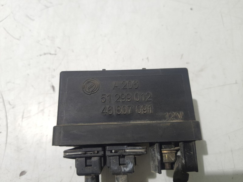 Recambio de caja precalentamiento para fiat punto berlina referencia OEM IAM 51299012  