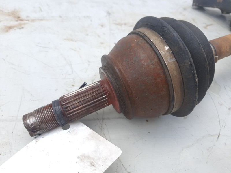 Recambio de transmision delantera derecha para fiat punto berlina referencia OEM IAM 46307688  