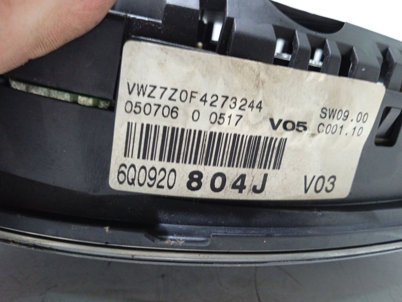 Recambio de cuadro instrumentos para vw polo (9n_, 9a_) 1.4 tdi referencia OEM IAM 6Q0920804J  