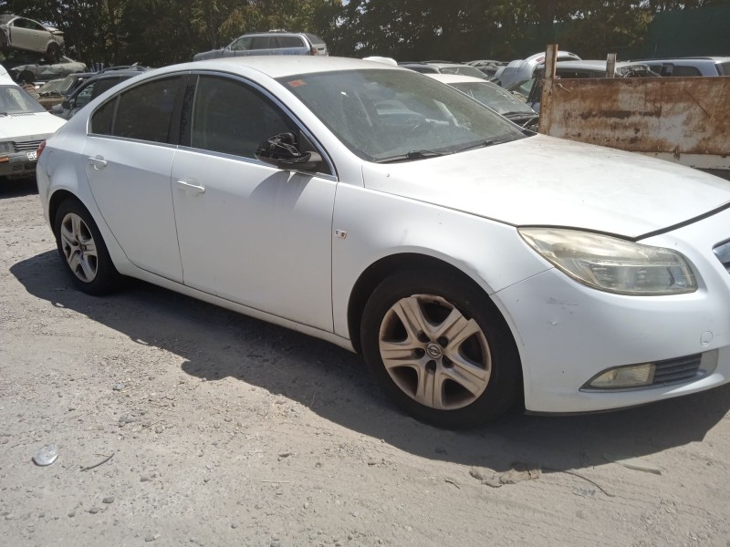 opel insignia a (g09) del año 2011
