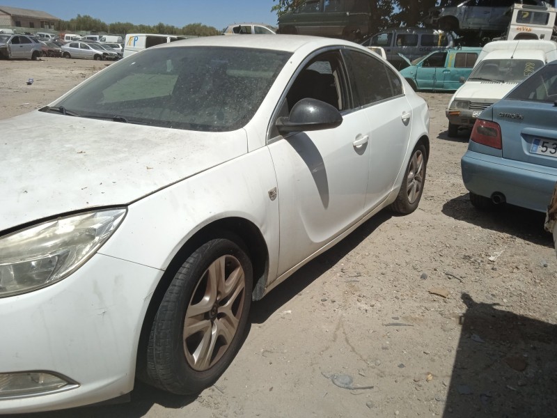 opel insignia a (g09) del año 2011