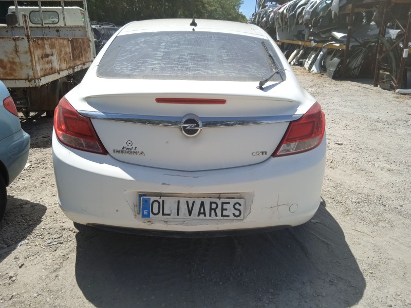 opel insignia a (g09) del año 2011