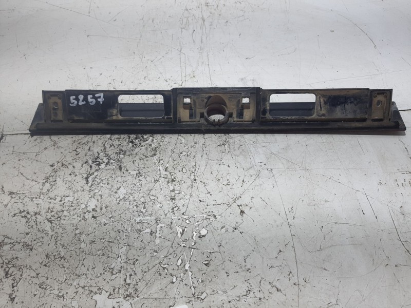 Recambio de moldura para seat toledo toledo 1.8 cl referencia OEM IAM 96155900  