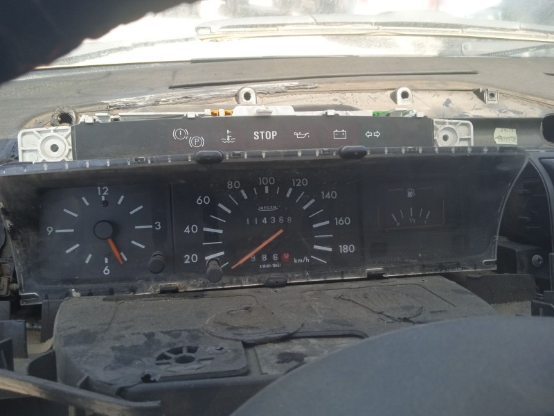 peugeot 205 furgoneta/hatchback del año 1997