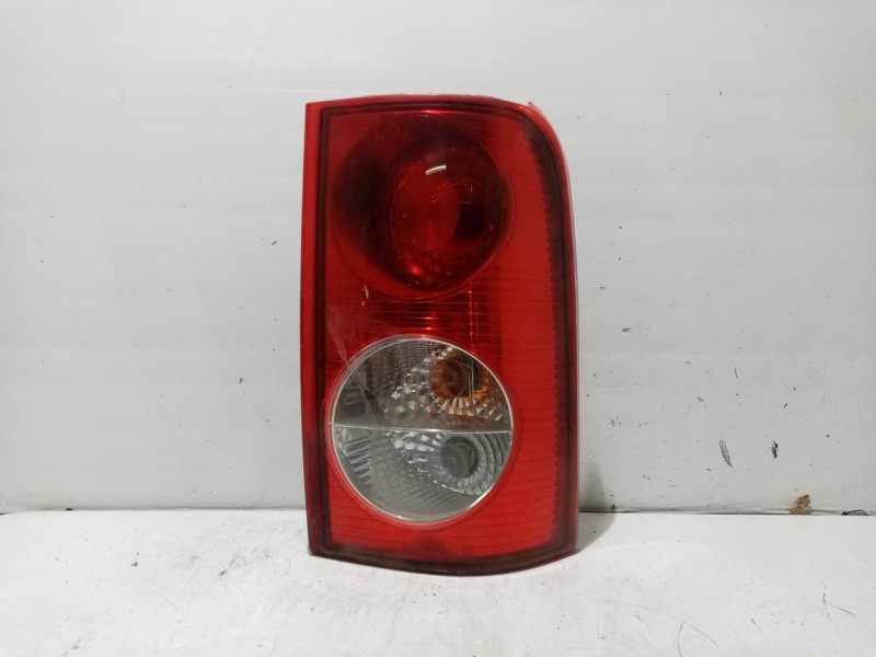 Recambio de piloto trasero derecho para tata grand safari dicor referencia OEM IAM 265454420111  